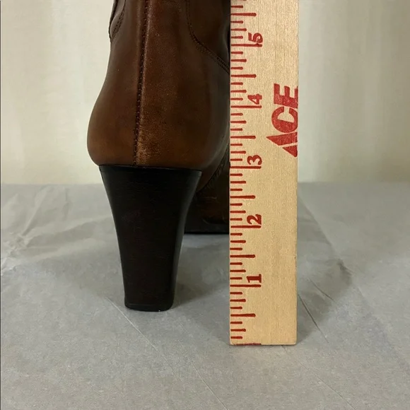 Antonio Melani Women’s size 6 “Cassidy” style Leather Boots - Picture 6 of 12